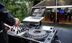 Disco móvil en las fiestas de Navarra